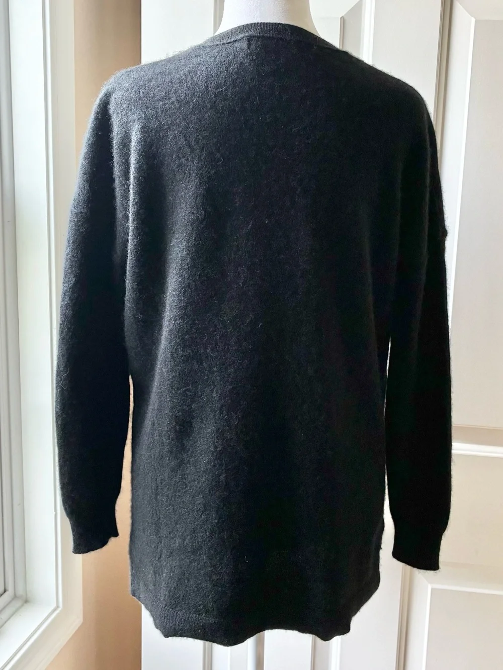Catherine Malandrino Cashmere Crewneck Sweater Long Sleeves Black Size M